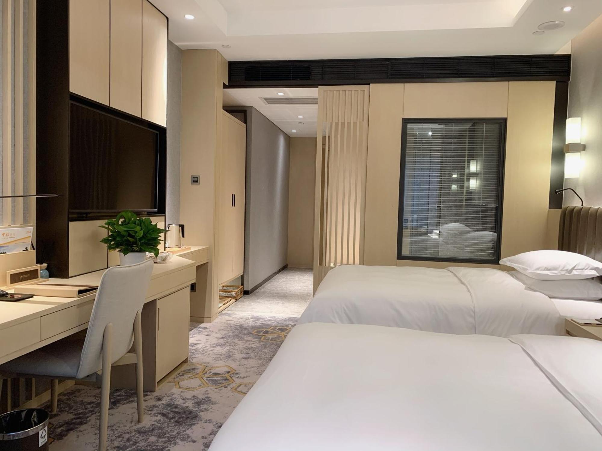 Chongqing Liyuan Hotel Екстер'єр фото