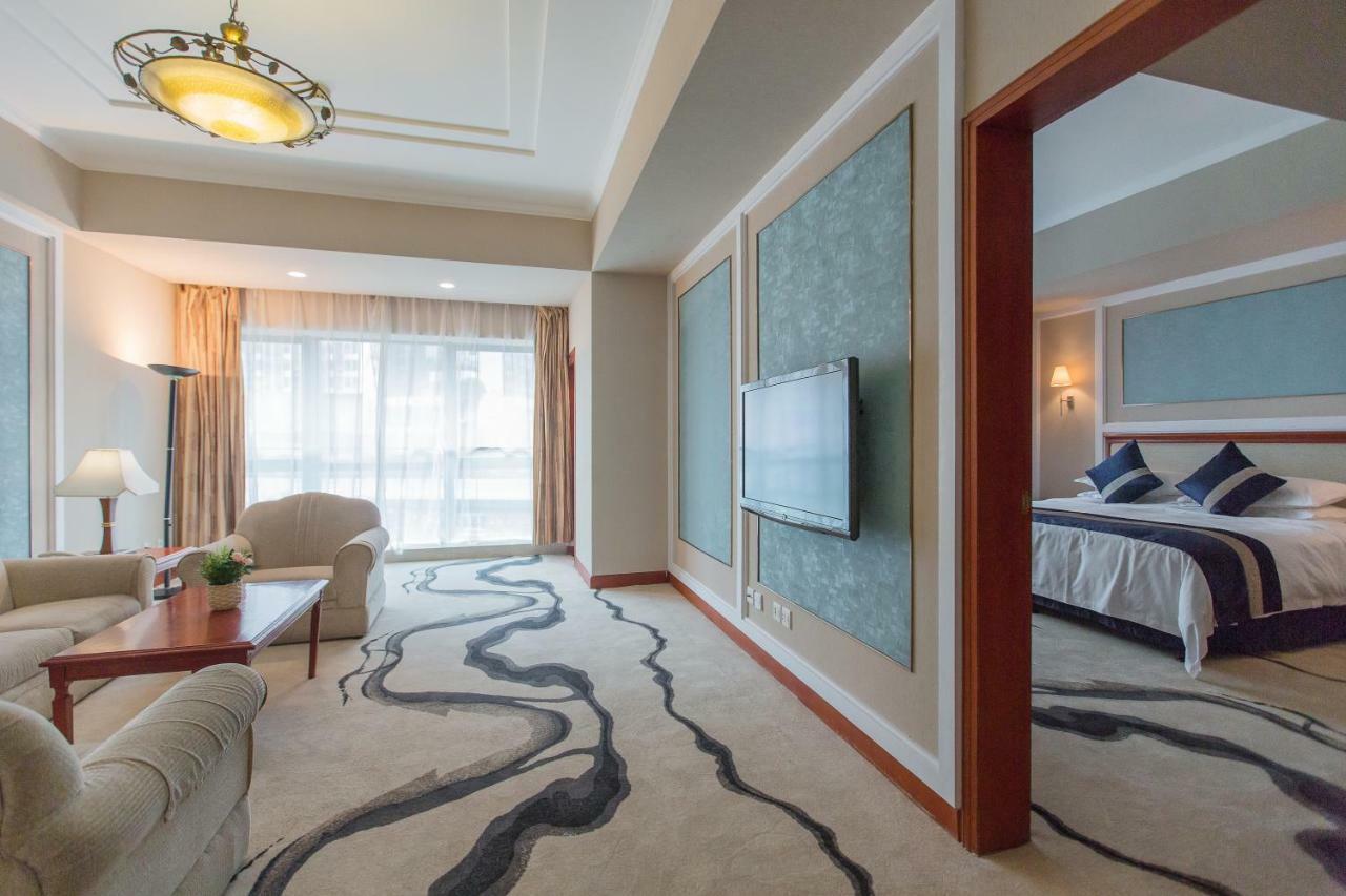 Chongqing Liyuan Hotel Екстер'єр фото