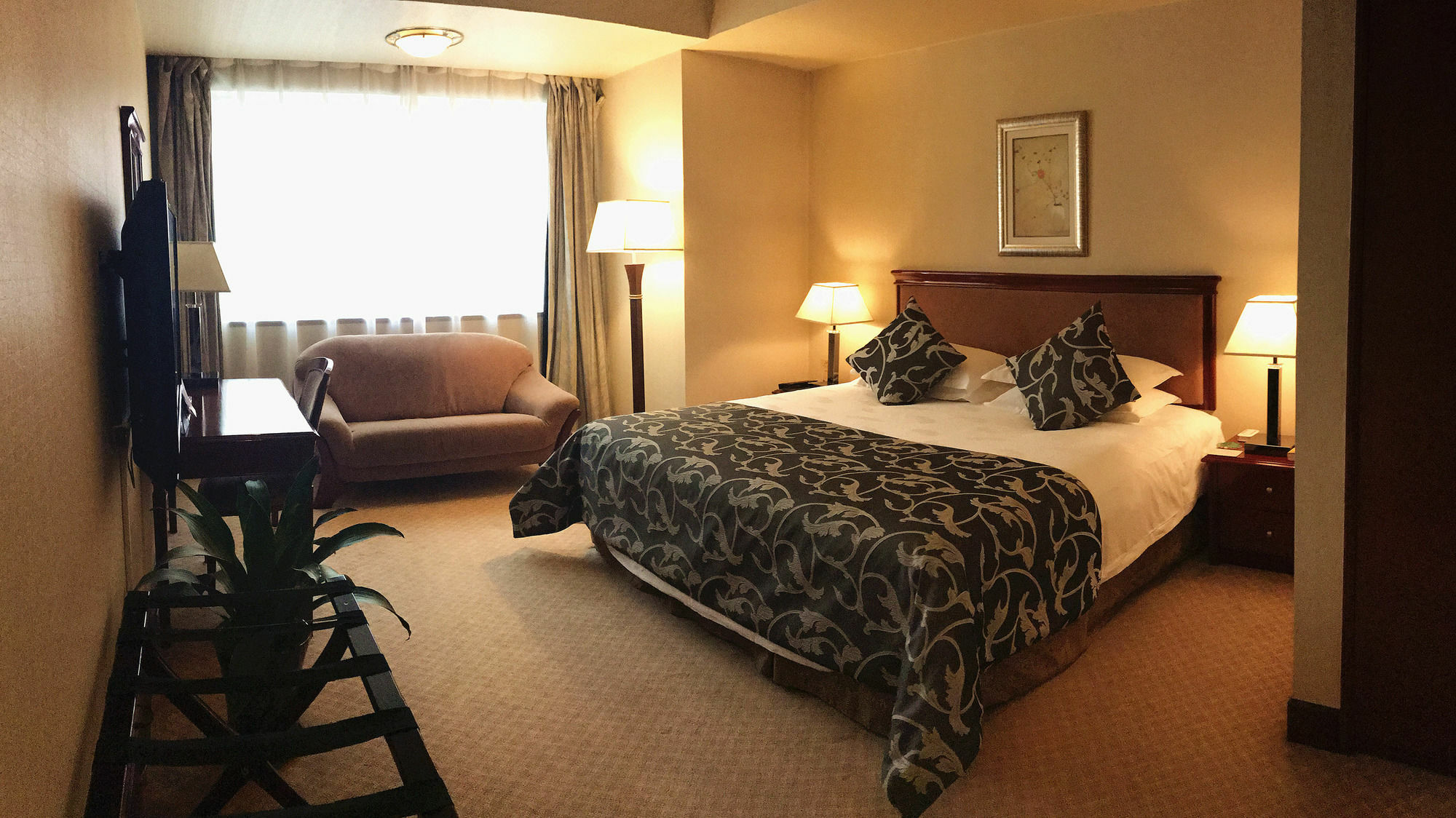 Chongqing Liyuan Hotel Екстер'єр фото